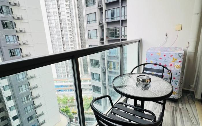 Dreamy Cottage 2BR unit at R&F Princess by ANJU