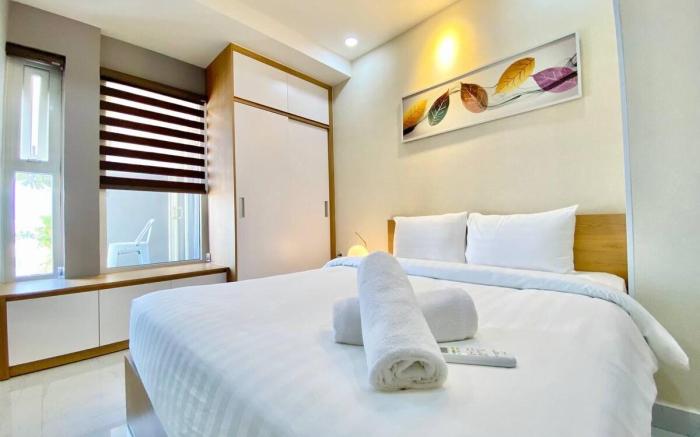 Terra Royal  Authentic With Private Balcony