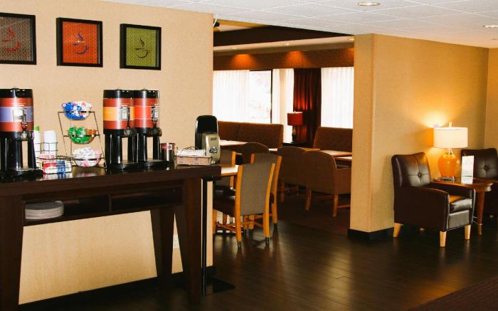 Spark by Hilton Green Bay