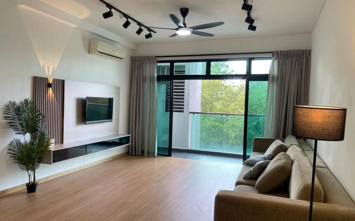 1min to BukitIndah AEON Skyloft 3BR Muji PoolView