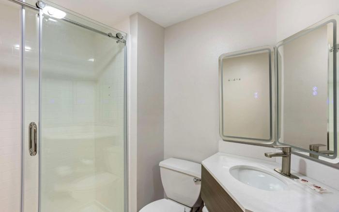 Comfort Inn & Suites Harrisburg-Hershey North