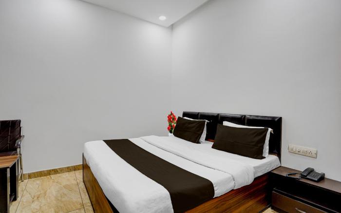 Hotel O Silver Arc Mall Ludhiana Formerly White Solitaire