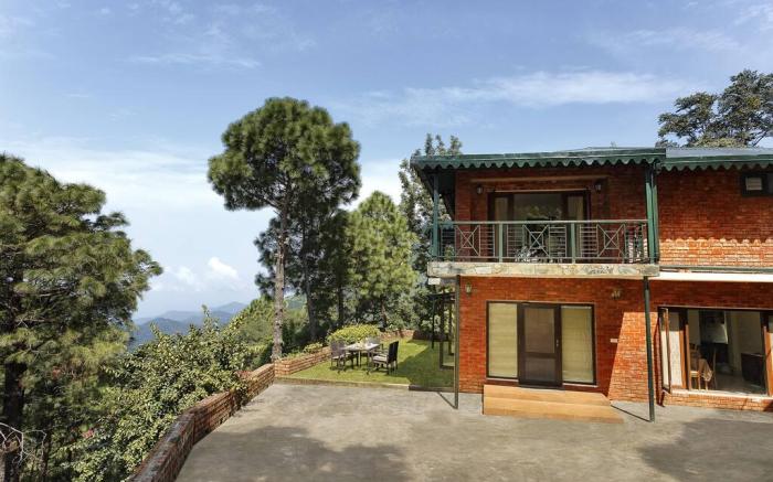 Uncle Bob Villa, Best View In Kasauli 3BDR w/Cook 