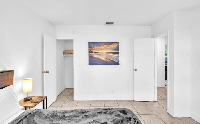 Modern 2BR Oasis Mins to Beach & Casino DB2