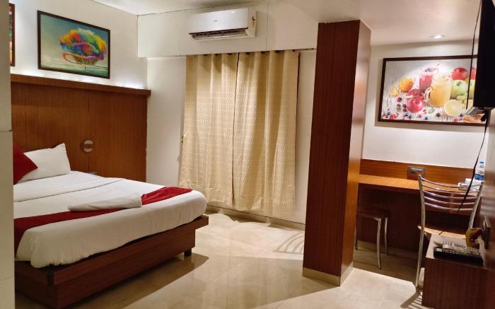 Hotel Express INN, Panvel