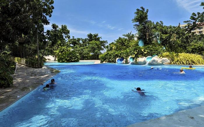 Dominiks Jungle Studio Epic Ocean V. Tambuli Pool 