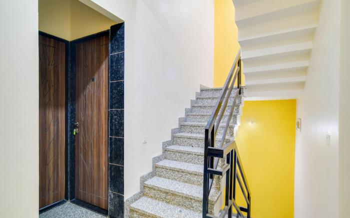 Super OYO 823962 Hotel Fusion Stays