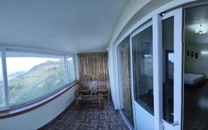 Paradise Peak Cottage