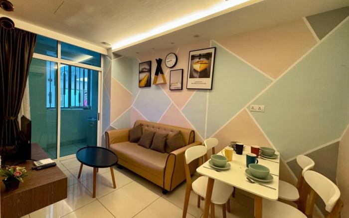 KK SUTERA AVENUE WT POOL OPP IMAGO 4BR 12pax 【JT】
