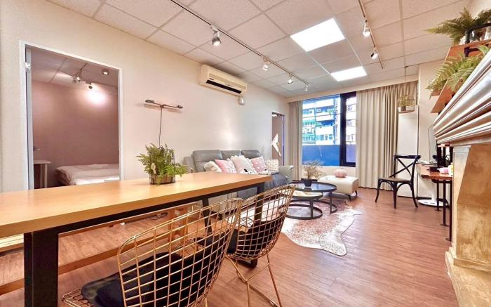 Nov-trial  elephant 5/Clean, Quiet