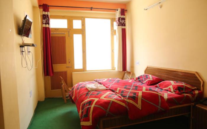 Jasmine Bed and Breakfast(Kullu,HP)