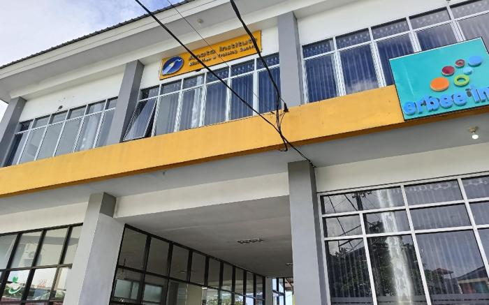 OYO 93929 Erbee Inn