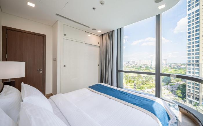 ANGIA Hospitality Landmark 81 & Vinhomes Riverside