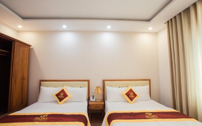 Selima Hotel