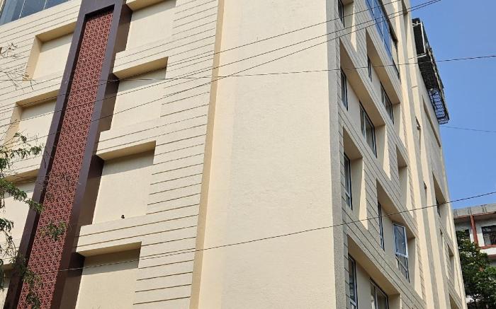 Hotel Golden Nest - Thane 