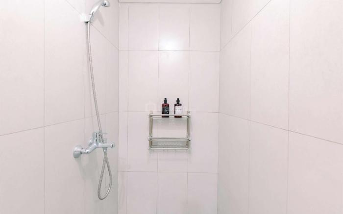 Homey Restful Studio Royal Sentul Park By Travelio