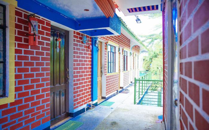 DMI Hotels & Apartments Tabaco Albay by RedDoorz