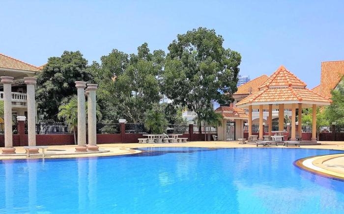 JOOPLAND Luxury Pool Villa Pattaya Walking Street