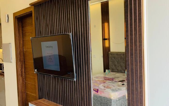 Praavi homes (Stylish 1 bedroom Apartment)
