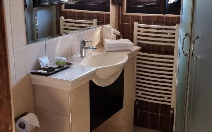 Hillden Boutioe Cazare & Restaurant