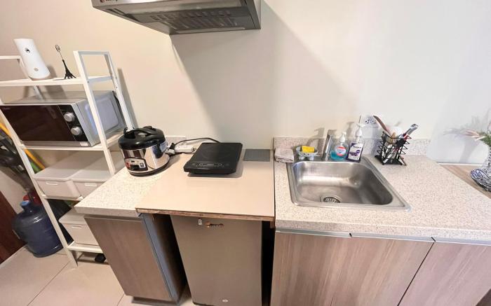 Cozy studio condo in Horizon101