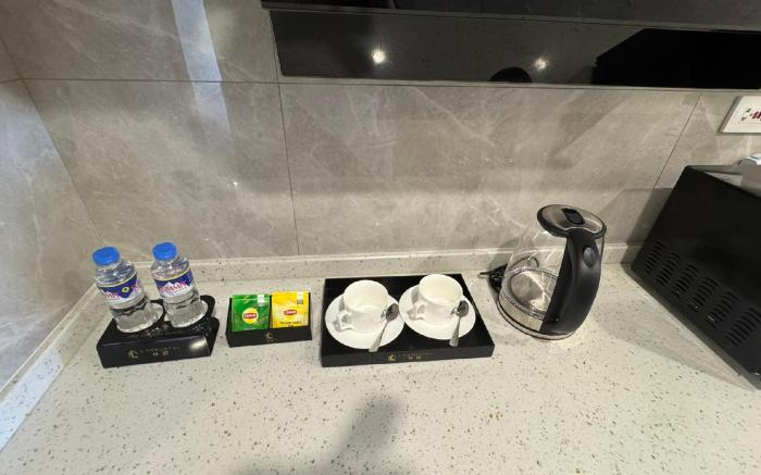 L Condotel - Luxury Hotel Apartments in Manila