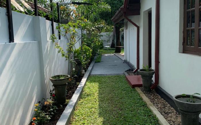 Leena Holiday Home