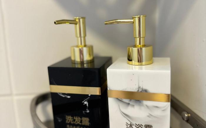 NEW Cozy Menjalara 5mins to DesaParkCity 2Rooms