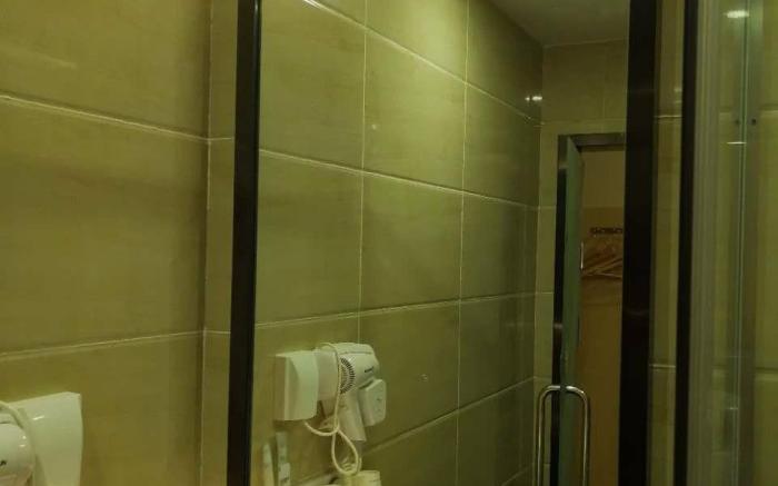 7Days Premium Beijing Xidan Lingjing Hutong Metro Station Branch