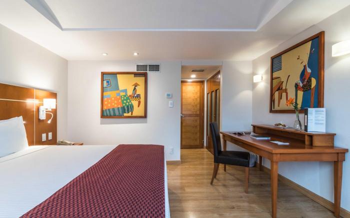 Eurostars Zona Rosa Suites