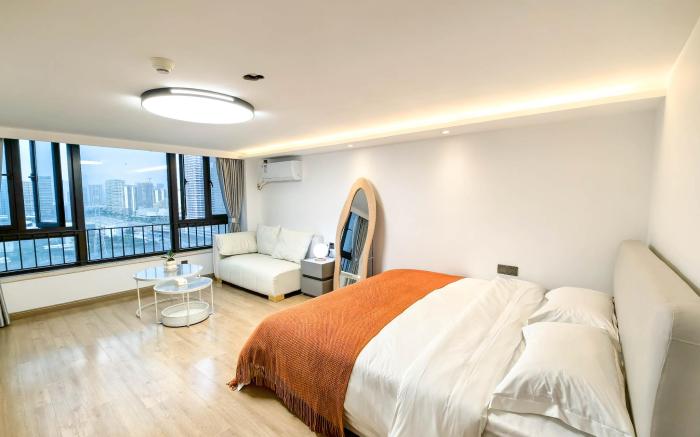 A Little Benxiang / Near Hengqin Port / 1112A duplex family 2-bedroom, 2-bed apartment can accommoda