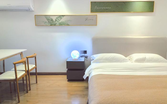 A Little Benxiang / Near Hengqin Port / 1112A duplex family 2-bedroom, 2-bed apartment can accommoda