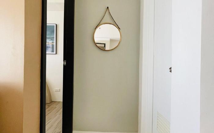 * * WV 9 Best Value Barkada Room