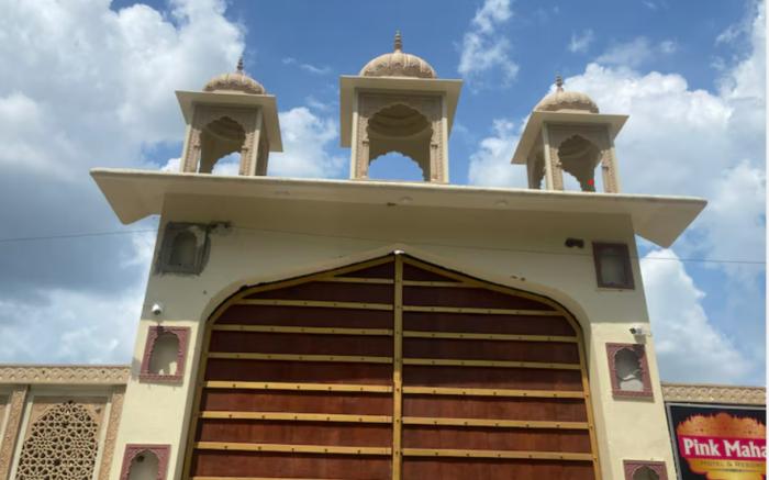 Pink Mahal Resort & Hotel