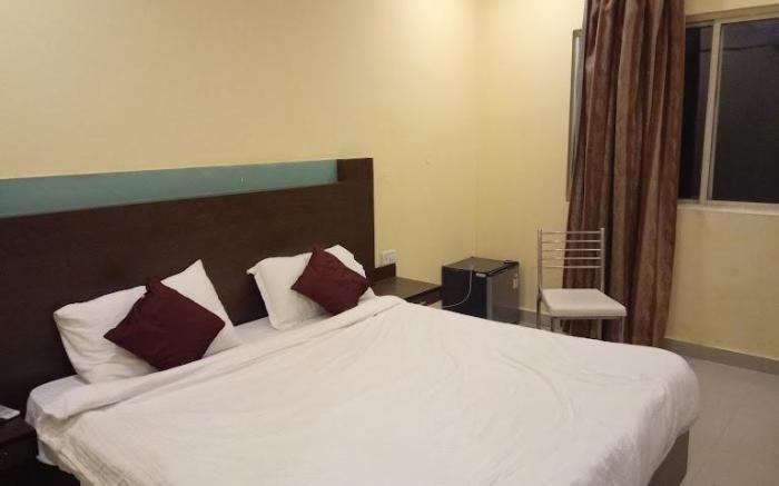 HOTEL MAHARAJA CLASSIC INN