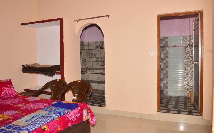Gayatri Homestay