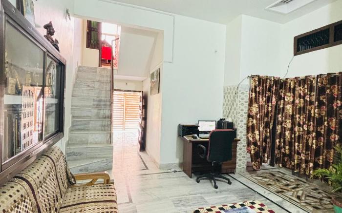 Yogeshwar Homestay