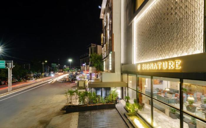Signature Hotel