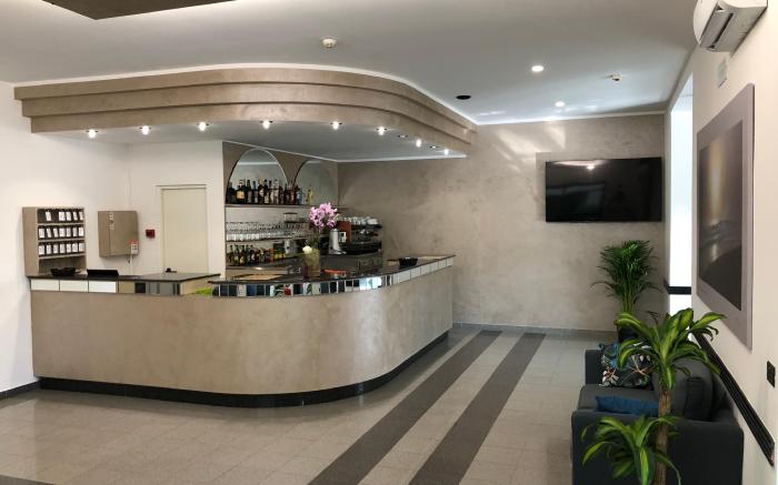 Vinsea Hotel