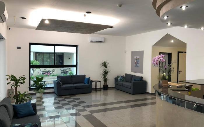 Vinsea Hotel