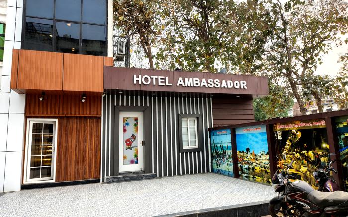 Hotel Ambassador