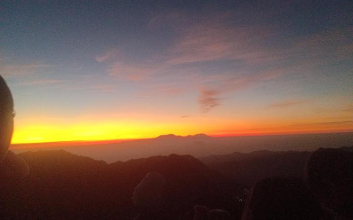 Siap membantu perjalanan anda,ke gunung B samppuas