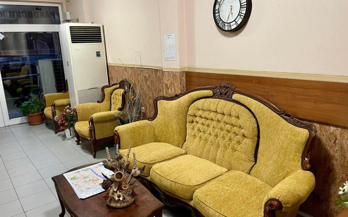 Family Guest House