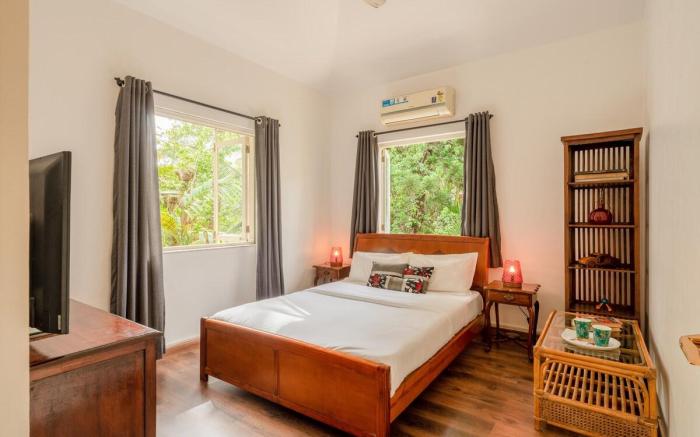 The Bumblebee- Serene 3BHK Villa- Candolim, Goa