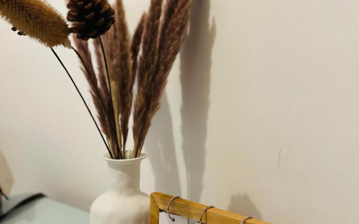 Cozy & Chick Condo in Las Pinas 