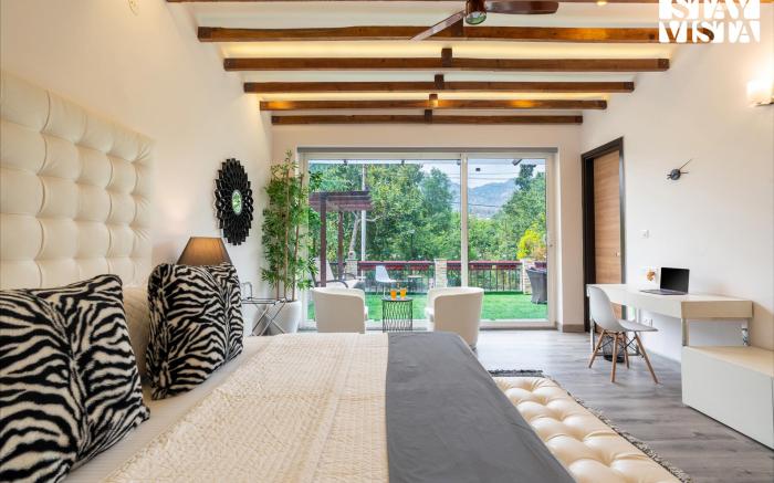 StayVista at Casa Di Oberoi