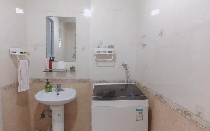 Romantic urban Apartment 万象城站大床带厨房公寓