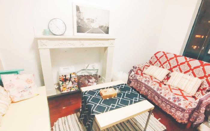 Two bedroom Apt. in the MIc and CBD 青秀区近会展中心地铁口民宿