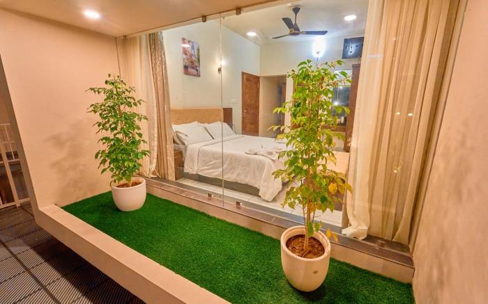 Glen Castle Vagamon by VOYE HOMES