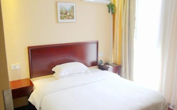 GreenTree Inn Jiangyin Zhouzhuang Shiji Avenue Business Hotel